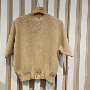 스테파니 HC11 가오리반폴라니트티셔츠 a24sw4303