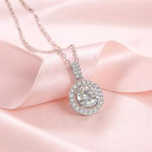 메종드쉬 모이사나이트 목걸이 랩다이아 헤일로BMN012