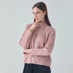 [요이츠](택가 228000원)[요이츠] 하이넥 집업 플리츠 자켓_YK02WNPJP03