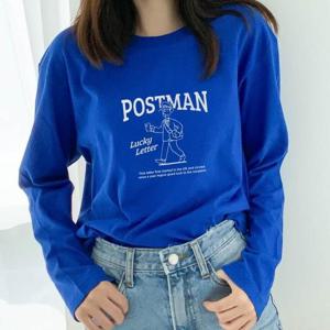 [험블스튜디오] 포스트맨 프린트 레이어드 여성 긴팔티셔츠