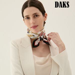 [닥스(스카프)]체인 일러스트 포인트 미니사각 실크스카프 FKO012O