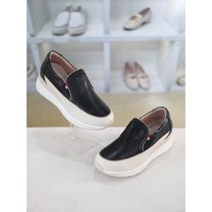 [코디엘루]소가죽 통굽 캐주얼 슬립온 스니커즈 7cm CDSP100555