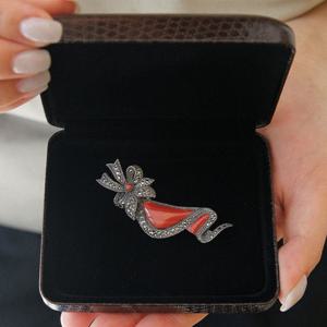 바이데이지 오닉스 산호 리본 실버 브로치 Bb0468