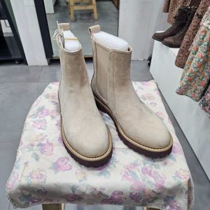 [써스데이아일랜드]플라워 자수 첼시 부츠 T246MSE133W