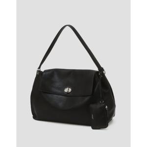 [질스튜어트ACC] JABA6E100BK [AUBE][파우치포함] 블랙 가죽 오브 장식 숄더백 L (16인치노트북수납가능)