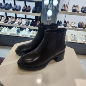 [엘칸토]엘칸토 HC10 여성소가죽6cm챌시부츠검정 LCWA72U61319 (