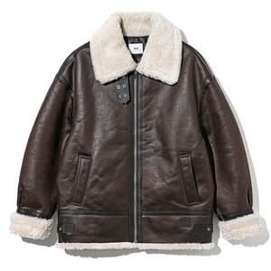 [유씨엘에이]남녀공용 프레피 씰로고 버클 무스탕 ( UBAMU20 )