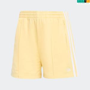 아디다스 현대백화점 [Women] 파이어버드 클래식 쇼츠 KD3669 인기반바지 [현대백화점 쇼핑백 증정]