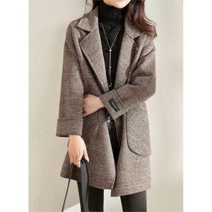 간절기 체크 모직 하프 자켓