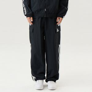 [르꼬끄공식] 유니 선데이 루즈핏 카고 스트레이트 팬츠 (QQ123LPT36)