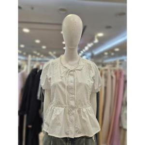 부루앤쥬디 세이브존03 부루앤쥬디 자수 패치 리본 블라우스 AGBBRFBL109BA