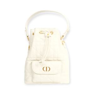 25FW 디올 매크로까나쥬 스몰 카로 버킷백 라떼 M3372UNOZ 030