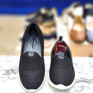 [허시파피]여성 초경량 메시 컴포트 슬립온 3FM466-BK