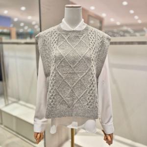 [비지트인뉴욕]옆단추 꽈배기 니트 베스트 VBBVK70