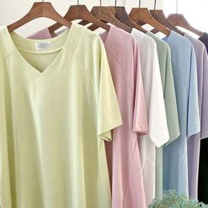 루즈핏 306K058S 빅사이즈 절개 빅사이즈미시옷 브이