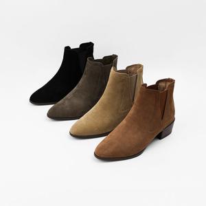[신난다슈] 여성 앵클부츠 4cm 4종 여자 숏 첼시 앵글 부츠 기모 통굽 소가죽 스웨이드 MRO250031