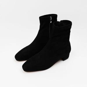 [신난다슈] 여성 앵클부츠 3cm 여자 숏 스판 앵글 부츠 기모 스웨이드 발편한 통굽 AG257730 블랙