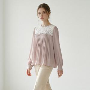 FOCUS  페미닌 레이스 플리츠 블라우스 PBINF6S1BL5001