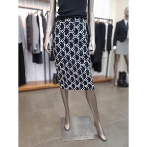 제시뉴욕 세이브존05 슬패턴 H라인 우먼 스커트 DD8-NSSQ1200BKM