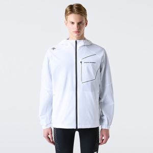 [데상트공식] 러닝 터프 우븐 후드형 바람막이 자켓 SR123RWB23