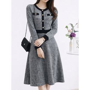 [모리스커밍홈]진주 체크 플레어 니트 원피스_M2602OP608A