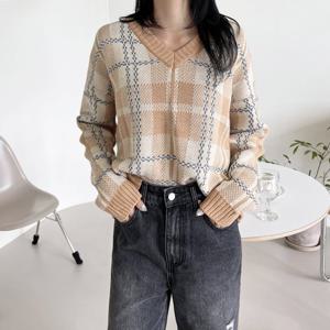 [179st.w]CAT 1038 여자루즈핏 브이넥체크니트