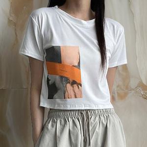 [다잇템]여자 화이트 필기체 크롭반팔티 티셔츠