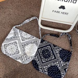 페이즐리 에코백 데일리가방 여름가방 크로스백 유니 크로스백 여름가방 백 가방 여성가방 데일리가방 페이즐리가방 에코백 유니크가방 유니크백