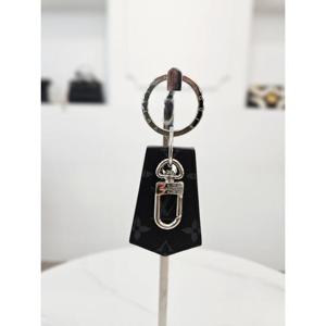 루이비통 이클립스 엉샤프 키링 MP1795