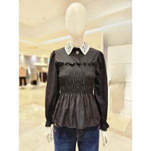 [르니앤맥코이]레이스 카라 진주브로치 블라우스 MM10BL600HJY