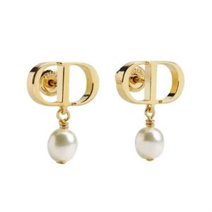 디올 Petit CD 귀걸이 E1520PTCRS_D301