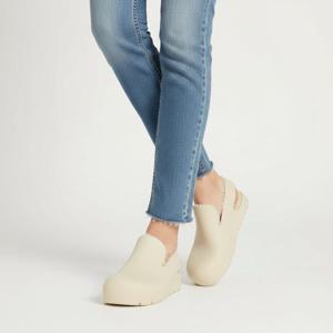 보테가베네타 퍼들 시어링 러버 슬링백 여성 샌들 677323 V1BM0 9031