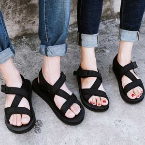 여자 스포츠 찍찍이 남자 샌들 커플 데일리 슈즈