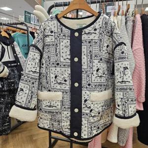 컬리수 HC33 페이쥴리덤블배색패딩점퍼 C244JM356P