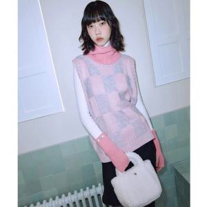 [랩]사각체크 오버핏 니트베스트 AQ4KVA20