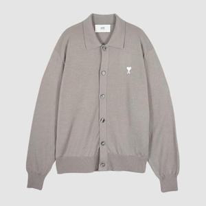 아미 25SS 스몰 하트로고 울 카라 가디건 애쉬베이지 HKC221 KN0025 0952