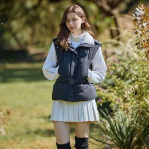 챌린저 여성 코듀로이카라 벨티드 구스다운 베스트 블랙 CHD4WVT4814BK