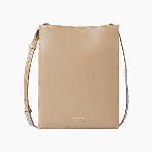 [CK진]여성 라인 레더 크로스바디 백(4F3005G-QYL)