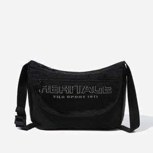 [휠라]헤리티지 경량 메신저백 (FS3BCF6322X_BLK)