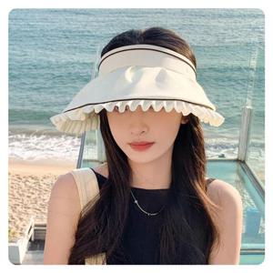 크로스백 프릴 크로스백 화이트 리즈 썬캡