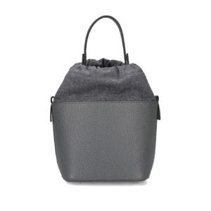 25 FW 메종마르지엘라 5AC 드로스트링 레더 버킷 백 S61WG0035P4348 TP441176042