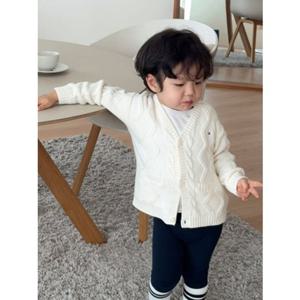 [타미힐피거칠드런2] 85 케이블 가디건 T42F7NCD120BT1 12M 2T