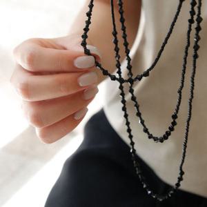 바이데이지 블랙 크리스탈 레이어드 롱 목걸이 Bn0592