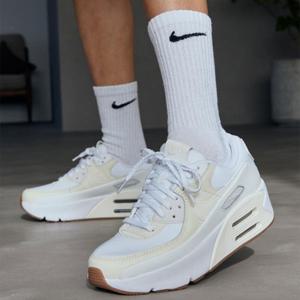 나이키 W 에어맥스 90 LV8 런닝 운동화 FD4328-111