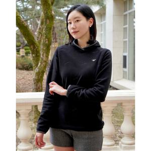 닥스 골프 여성 25FW PREMIUM 블랙 로고 엠보 플리스 미니 후드 티셔츠 DNTS5D719BK