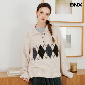[비엔엑스]카라 하프 버튼 아가일 패턴 니트 (BX4KP041L0)