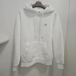 리트머스 HC38 스마일 자수 후드티 LP9TU953