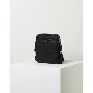 [닥스ACC][GRID MAXI] 블랙 그리드패턴 가죽배색 나일론 크로스백 DBBA6E275