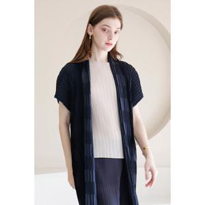 [요이츠] 피아노 플리츠 숄카라 롱 베스트_YJ03WNPVT04