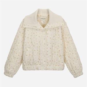 써스데이아일랜드 잔꽃 퀼팅 하이넥 점퍼 T258MJP933W 352239